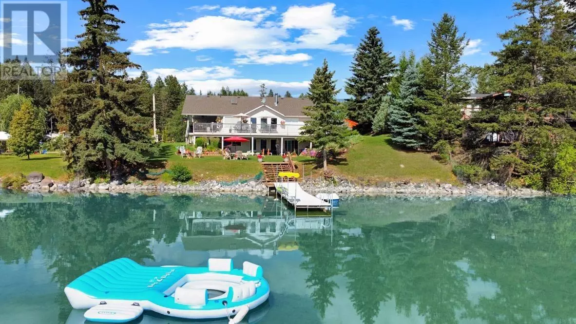 Williams Lake, BC V2G5J4,3439 CHIMNEY LAKE ROAD