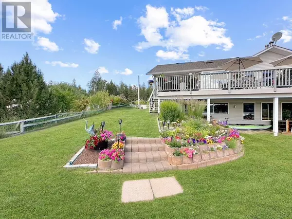 Williams Lake, BC V2G5J4,3439 CHIMNEY LAKE ROAD