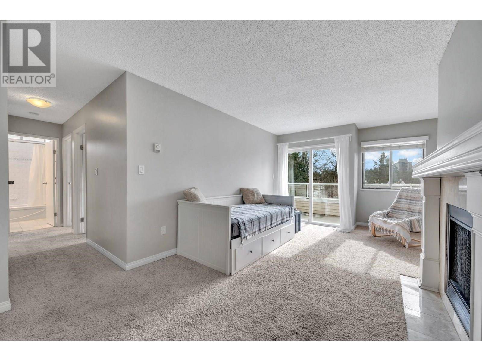 1155 ROSS RD #308, North Vancouver, BC V7K1C6