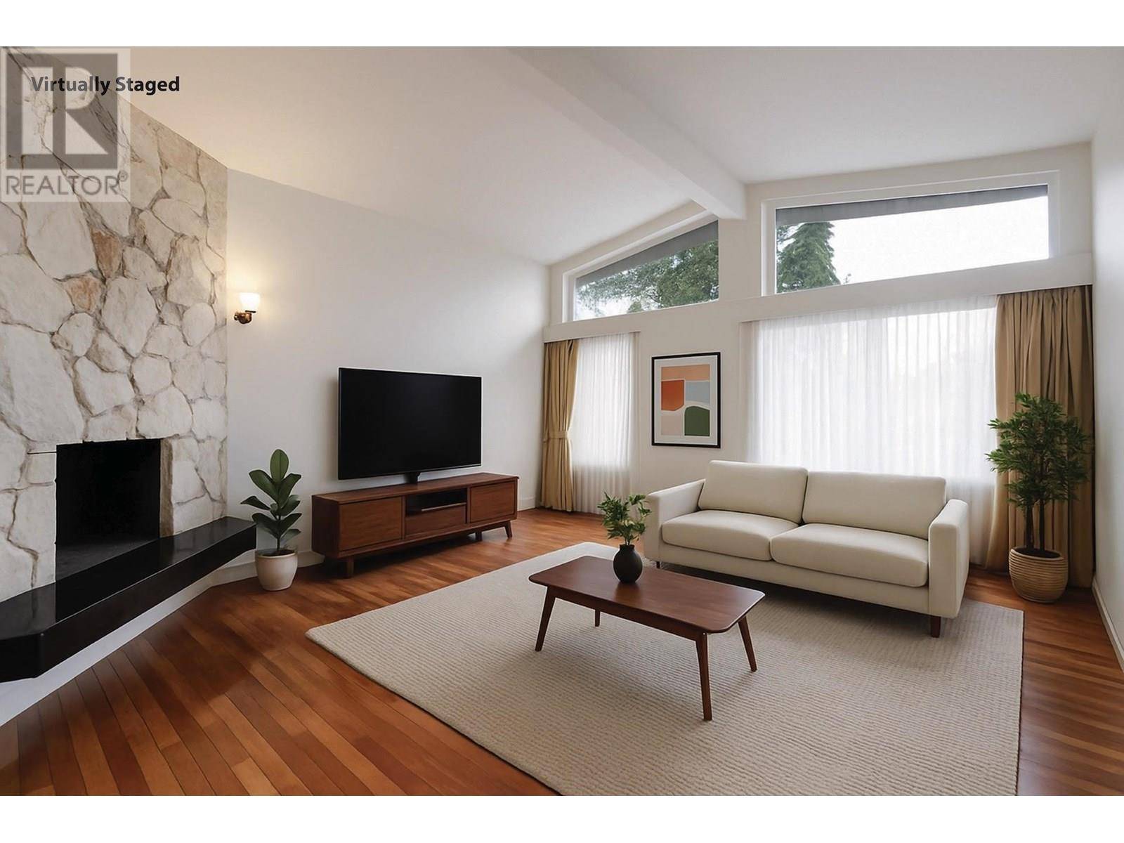 Burnaby, BC V5B4E8,2290 JORDAN DRIVE