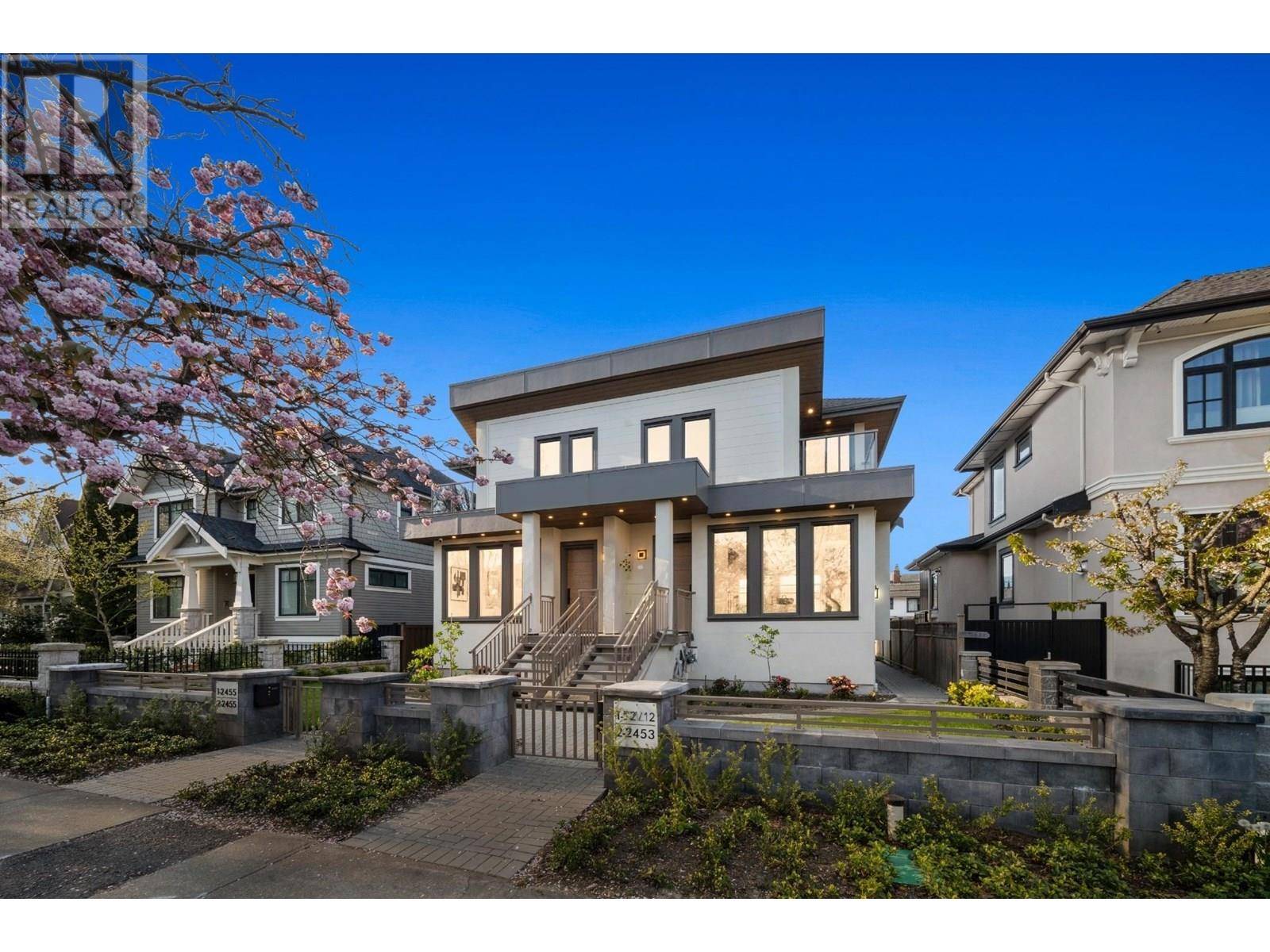 2455 W 10TH AVENUE, Vancouver, BC V6K2J4