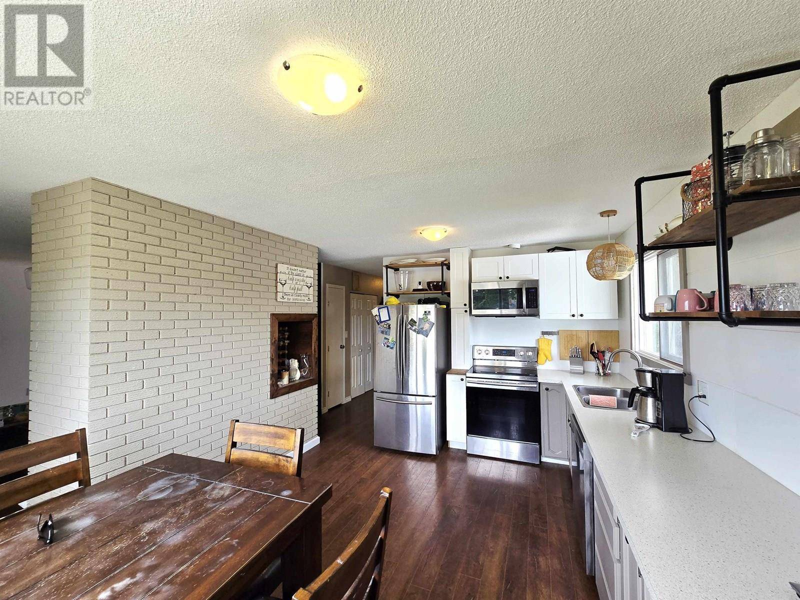 Prince George, BC V2N3A9,4106 CAMPBELL AVENUE