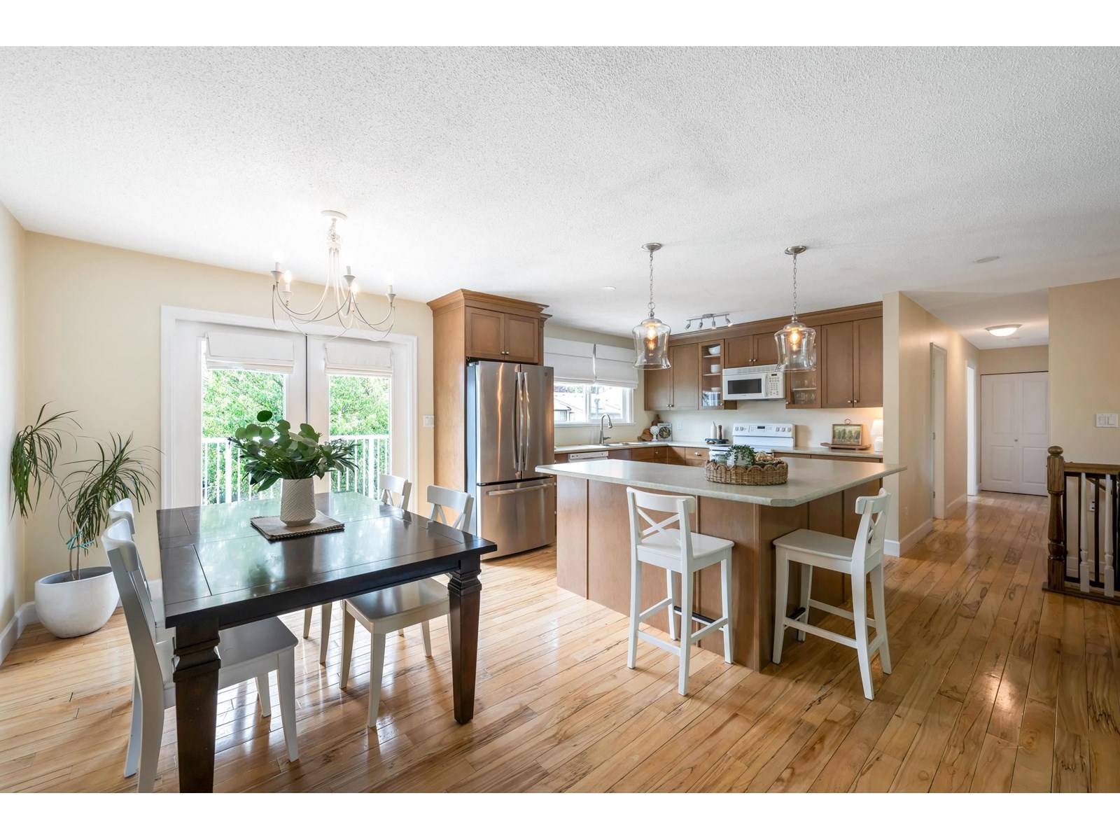Langley, BC V1M2R9,8823 NASH STREET