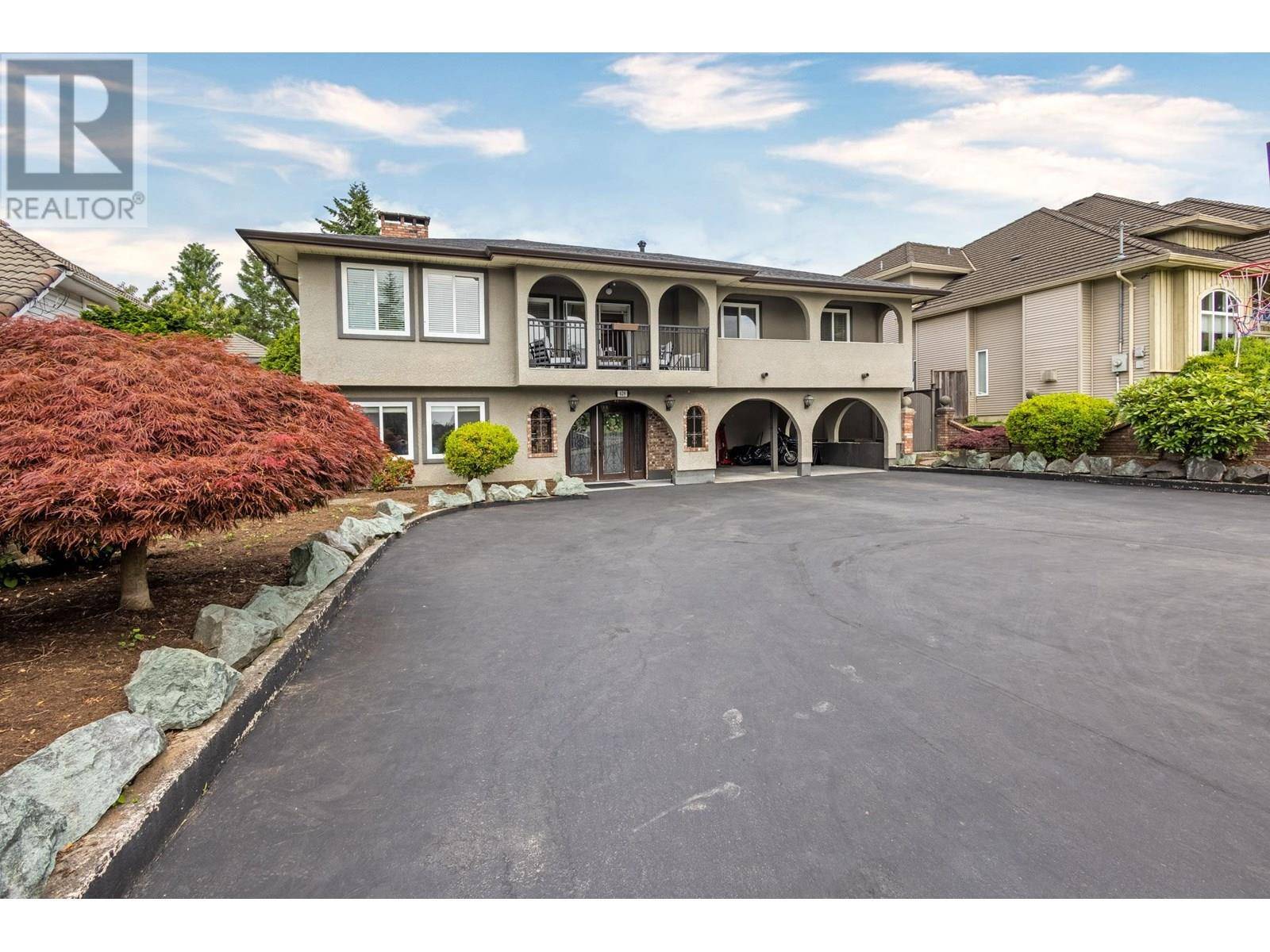 Coquitlam, BC V3J3Z9,629 THOMPSON AVENUE