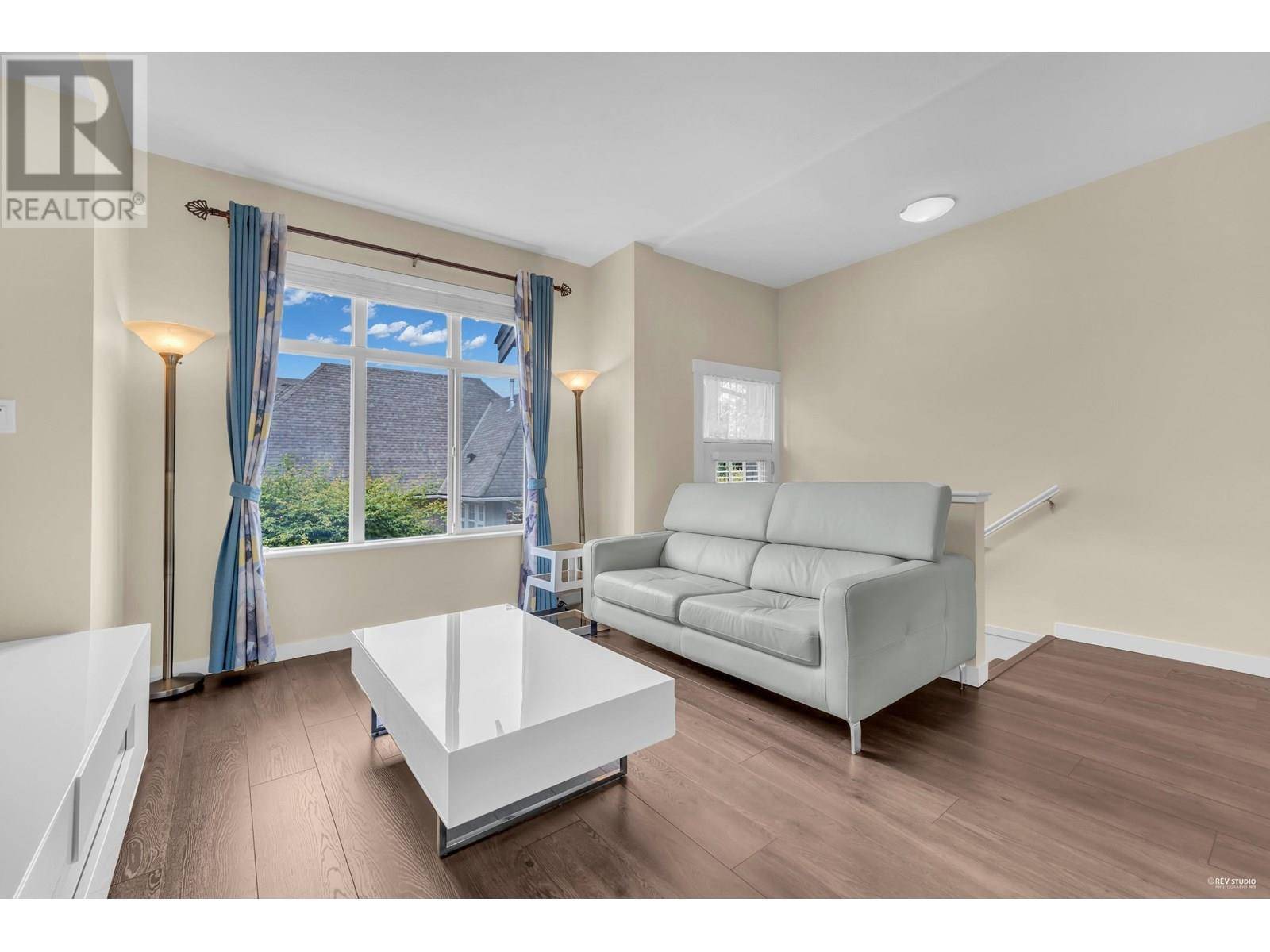Richmond, BC V6X0C2,9800 ODLIN RD #66