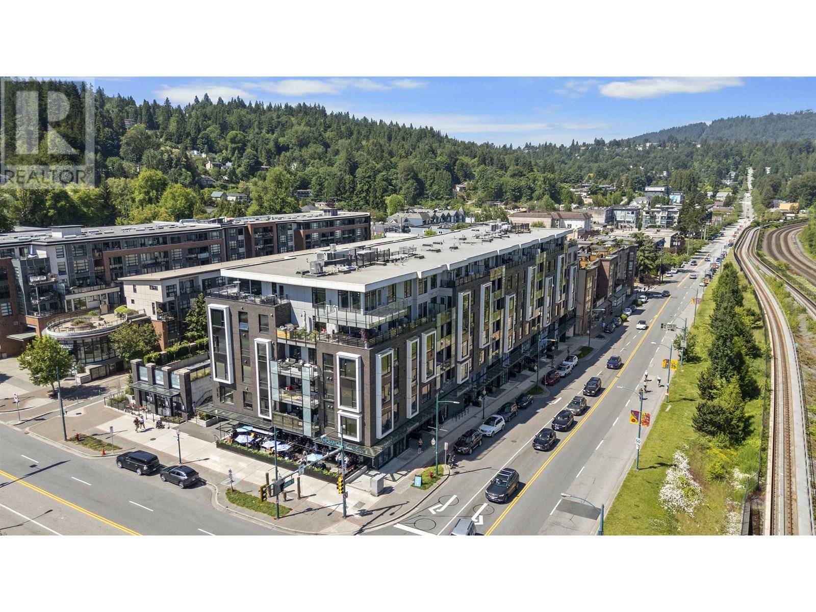 Port Moody, BC V3H0K7,83 MOODY ST #601