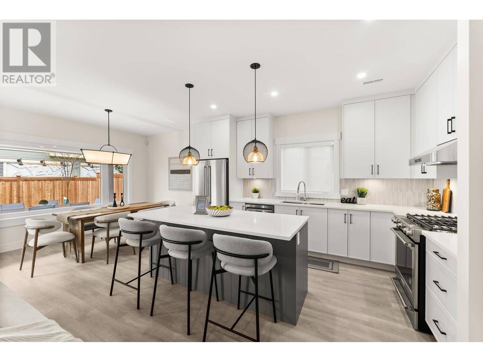 11980 4TH AVENUE, Richmond, BC V7E2Y9