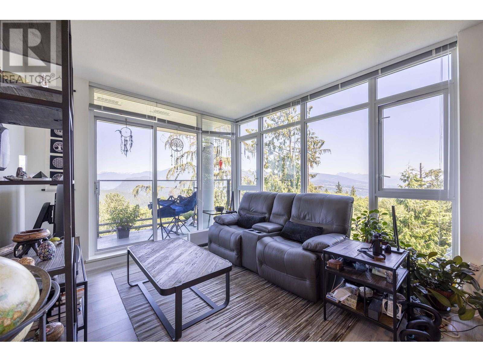 Burnaby, BC V5A0E7,8940 UNIVERSITY CRES #709