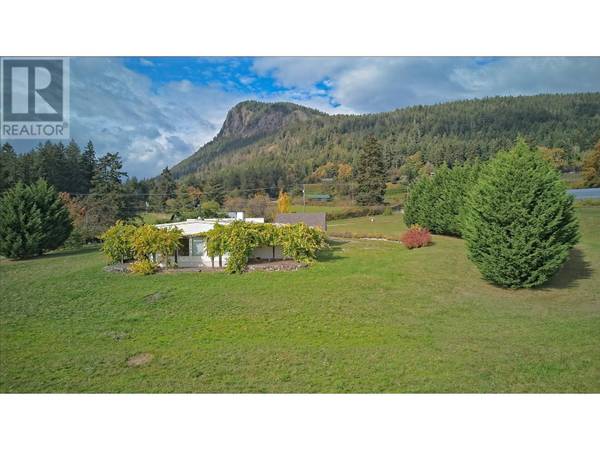 1901-1929 FULFORD-GANGES ROAD, Salt Spring Island, BC V8K2A6