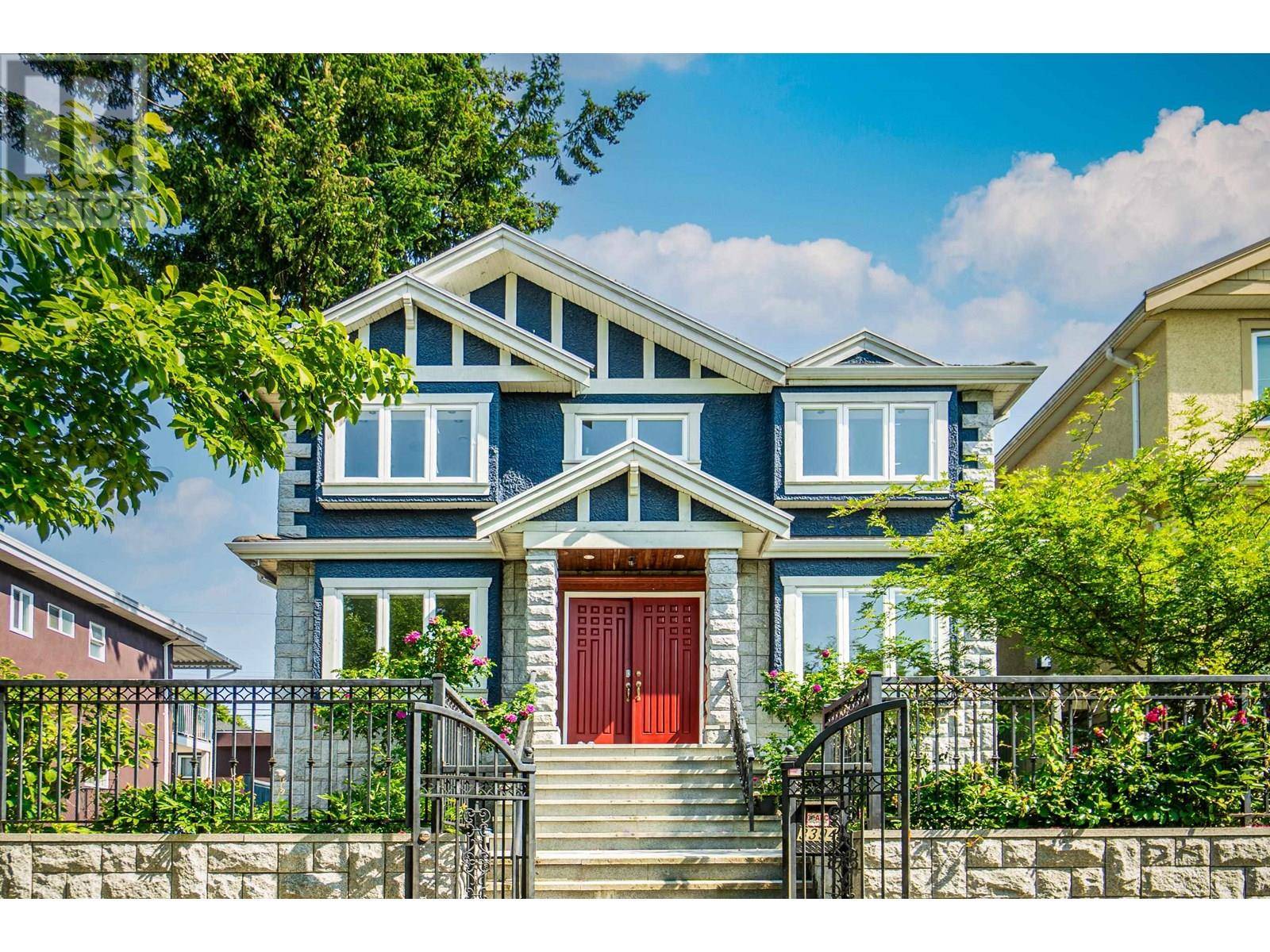 3394 SEAFORTH DRIVE, Vancouver, BC V5M4C5