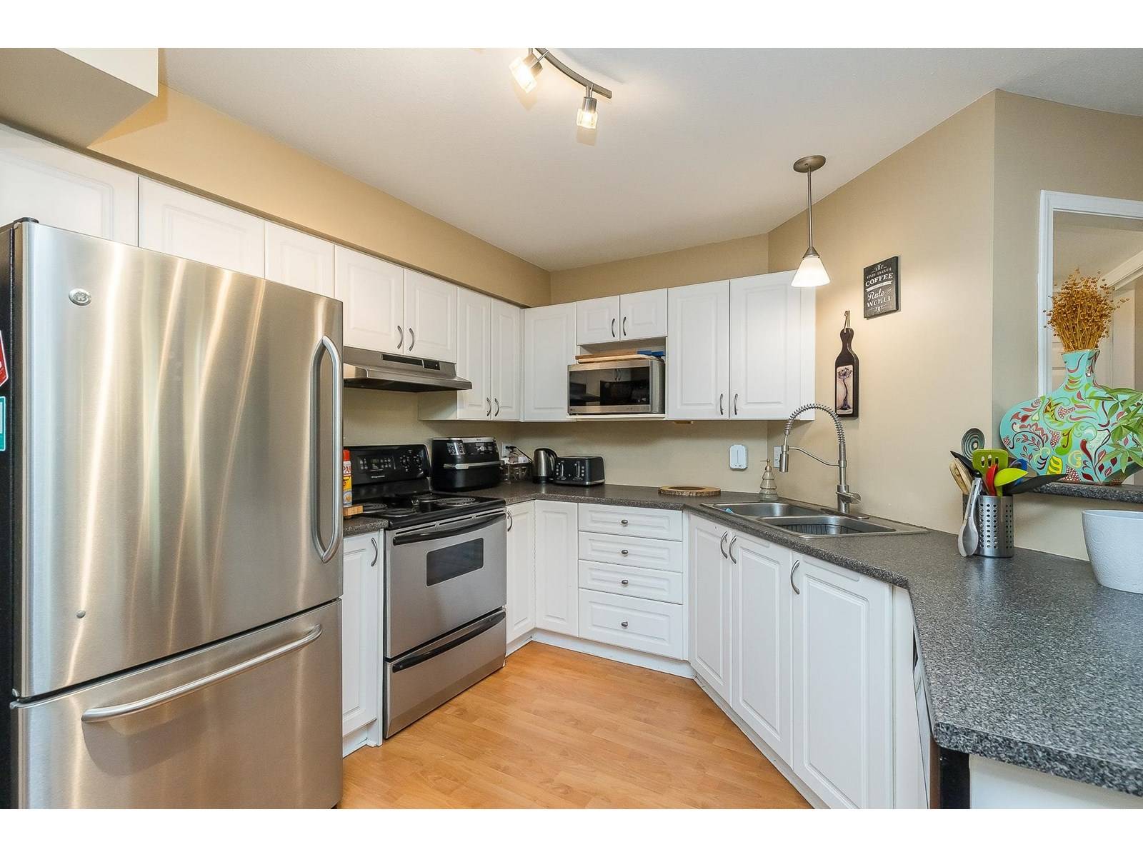 Mission, BC V2V6J3,33599 2 #211