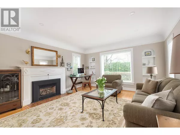 438 4TH STREET, New Westminster, BC V3L2V4