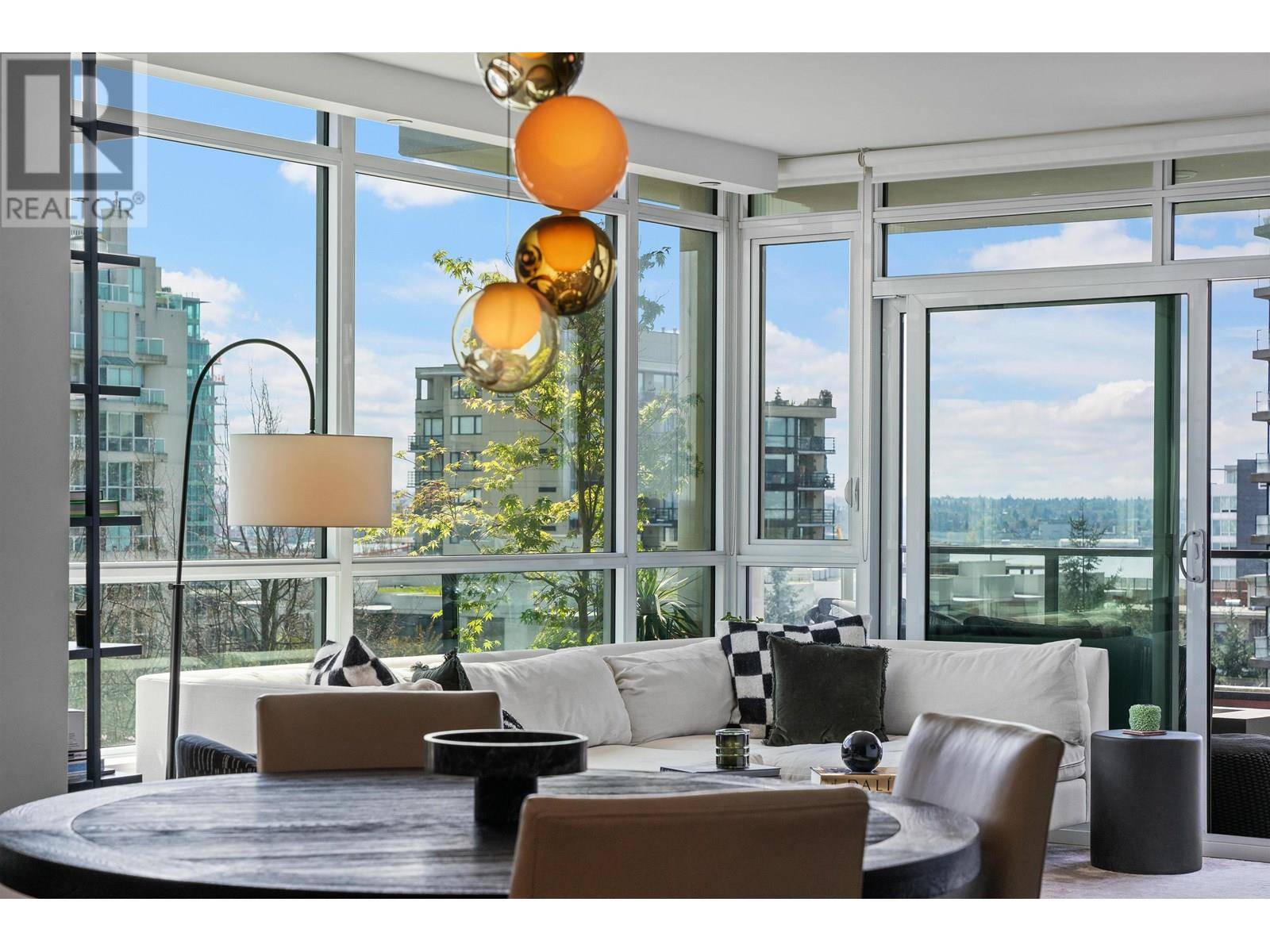North Vancouver, BC V7M0G5,177 West 3RD ST #404