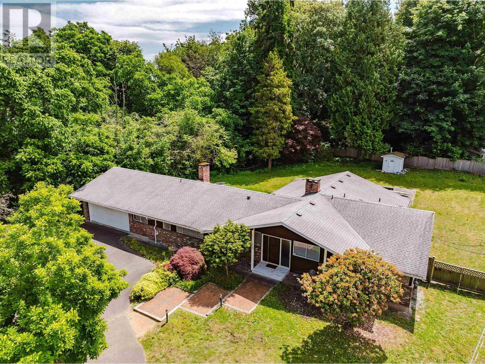 Maple Ridge, BC V2X4H7,21764 124 AVENUE