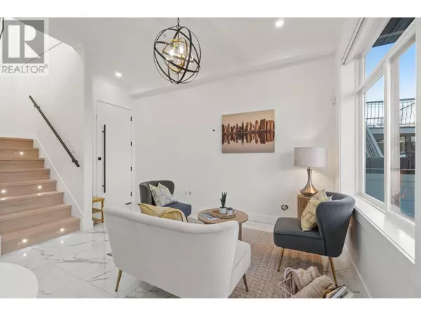 Vancouver, BC V5R4K6,5577 STAMFORD STREET