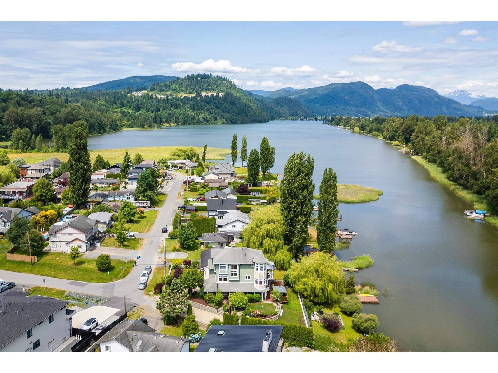Mission, BC V2V7L6,8408 BENBOW STREET