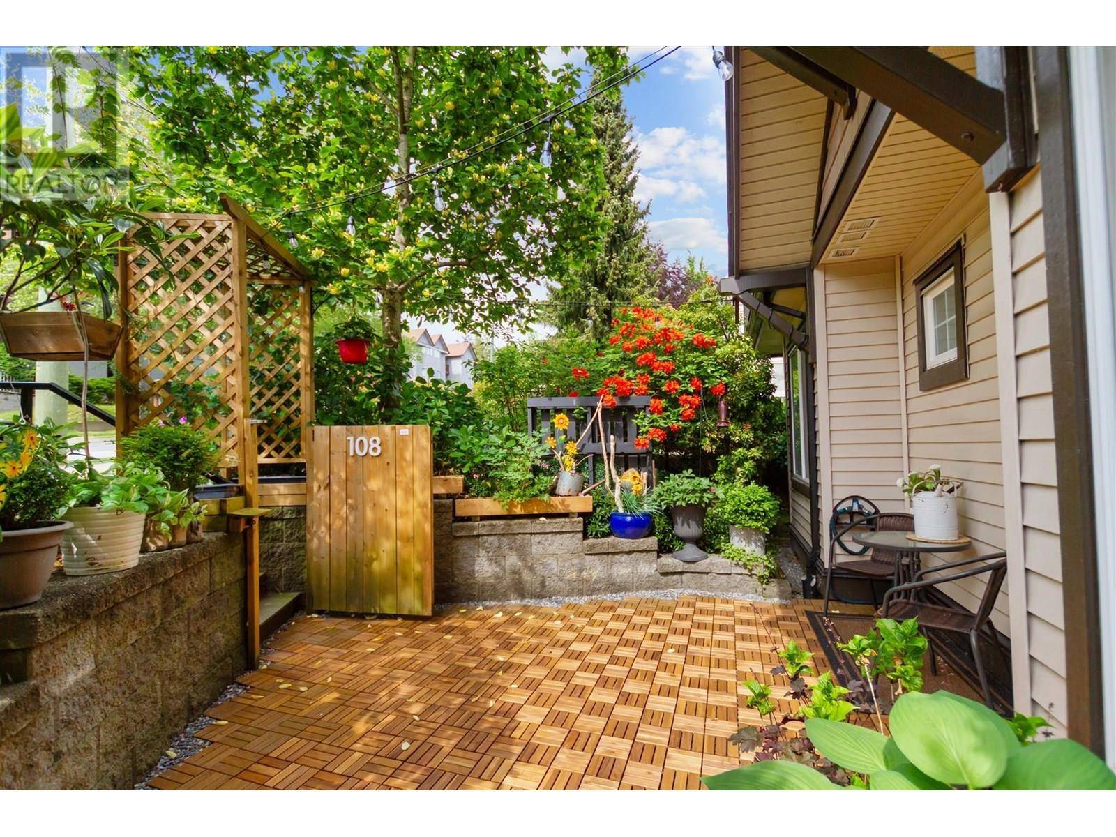 Burnaby, BC V5E4P1,7000 21ST AVE #108