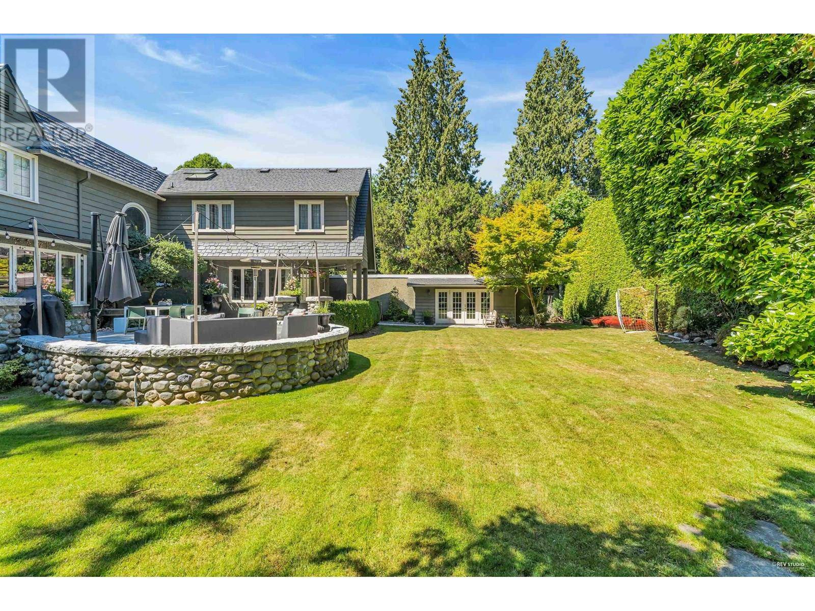 Vancouver, BC V6M1S6,5550 SOMERSET CRESCENT