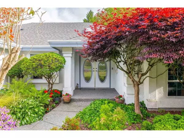 Delta, BC V4E1E3,10994 64A AVENUE