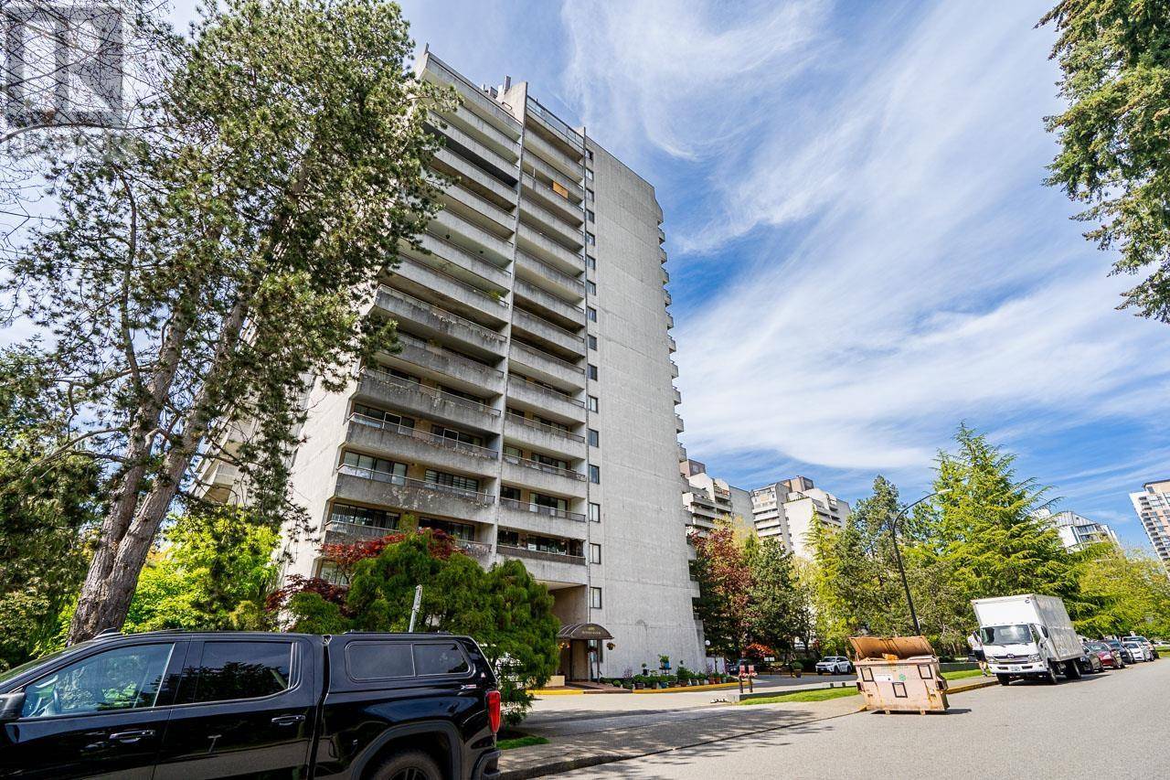 Burnaby, BC V5H4E5,6595 WILLINGDON AVE #1101