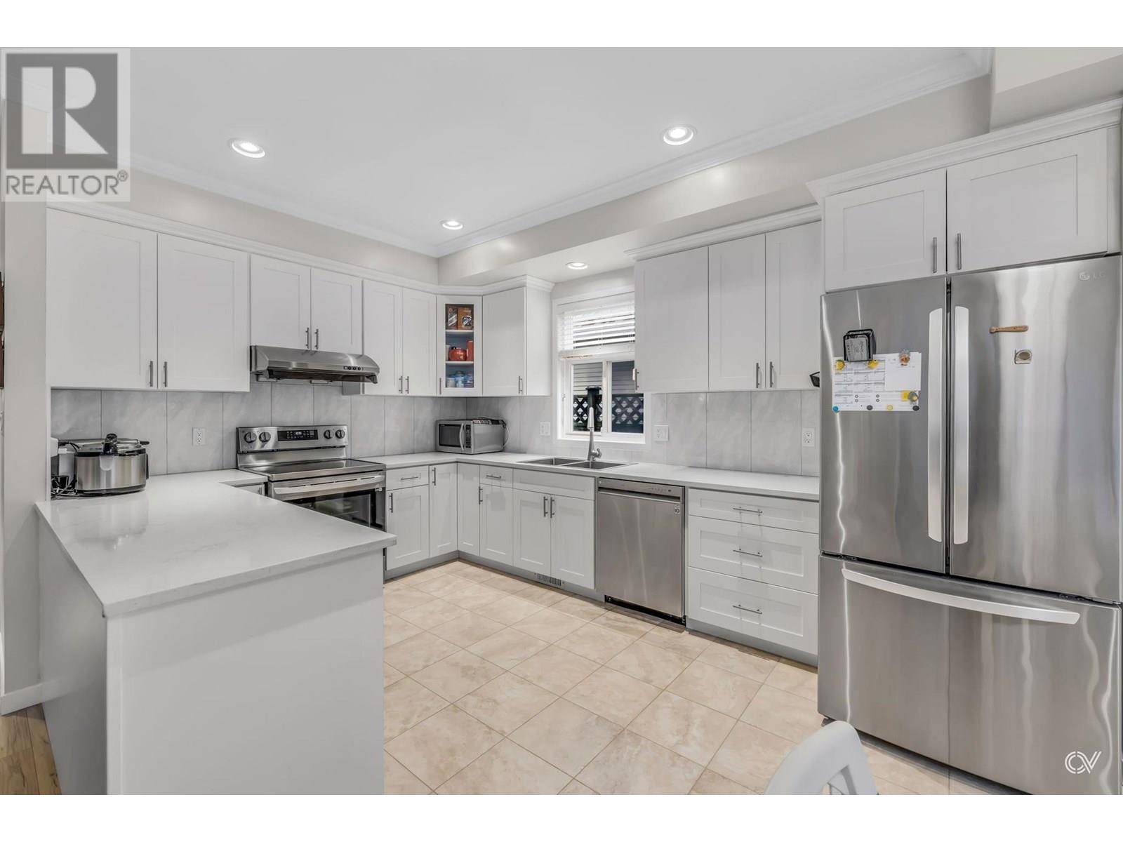 Richmond, BC V6X4C1,4368 BLAIR DRIVE