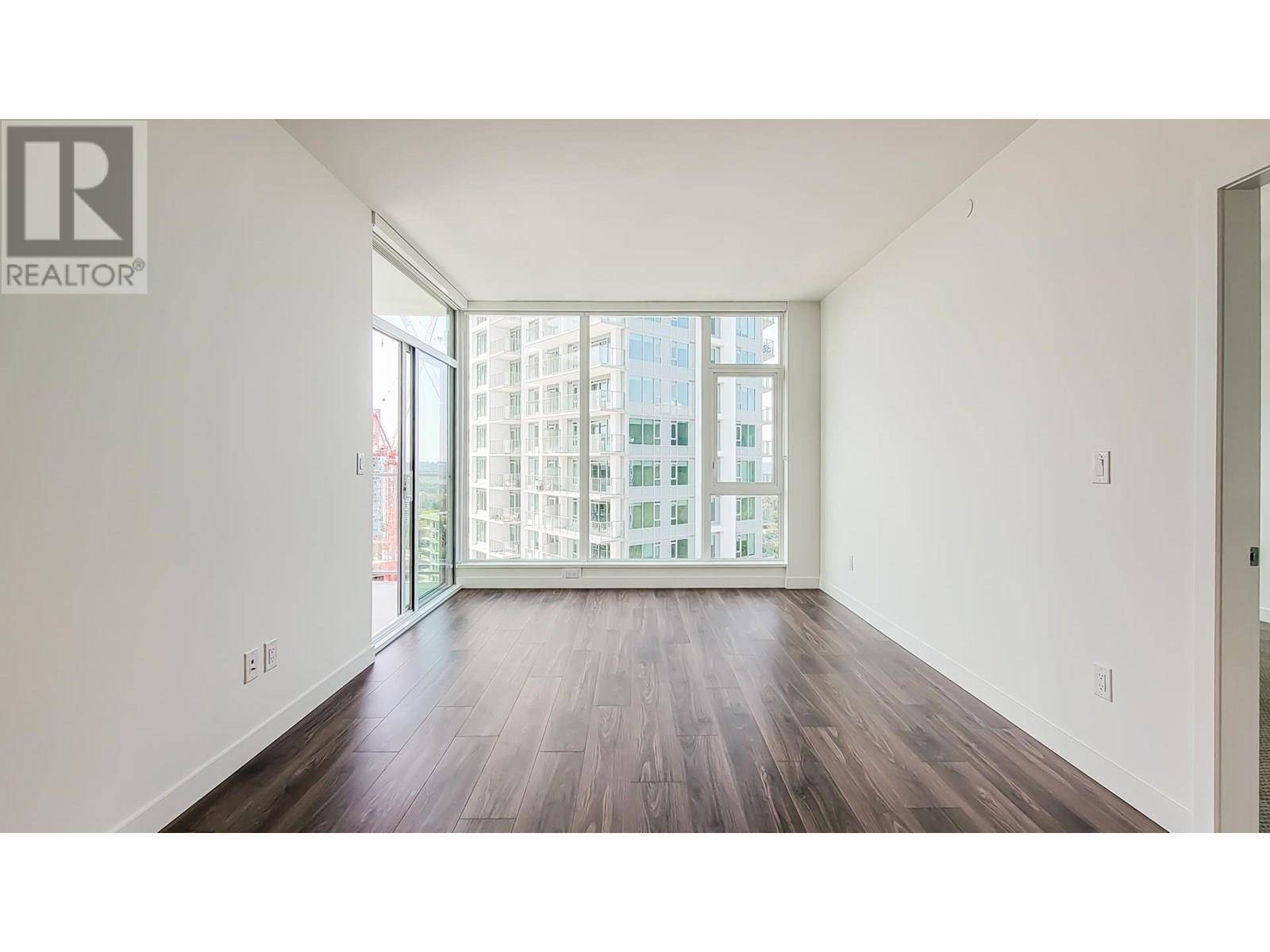 Coquitlam, BC V3J0S7,518 CLARKE RD #2106