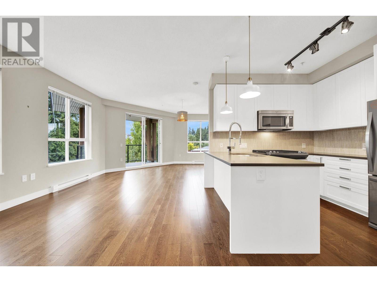 12409 HARRIS RD #306, Pitt Meadows, BC V3Y0E8