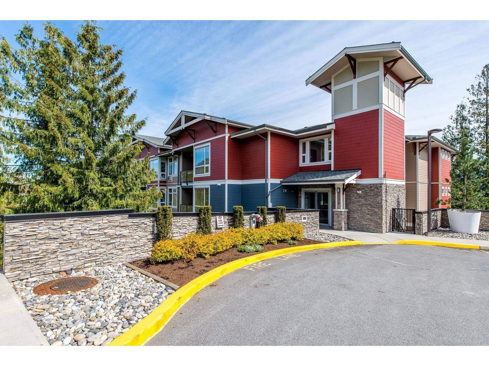 Abbotsford, BC V3G0E6,2238 WHATCOM #2