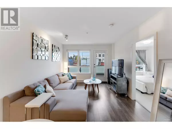 Vancouver, BC V5V1Z6,202 East 24TH AVE #204
