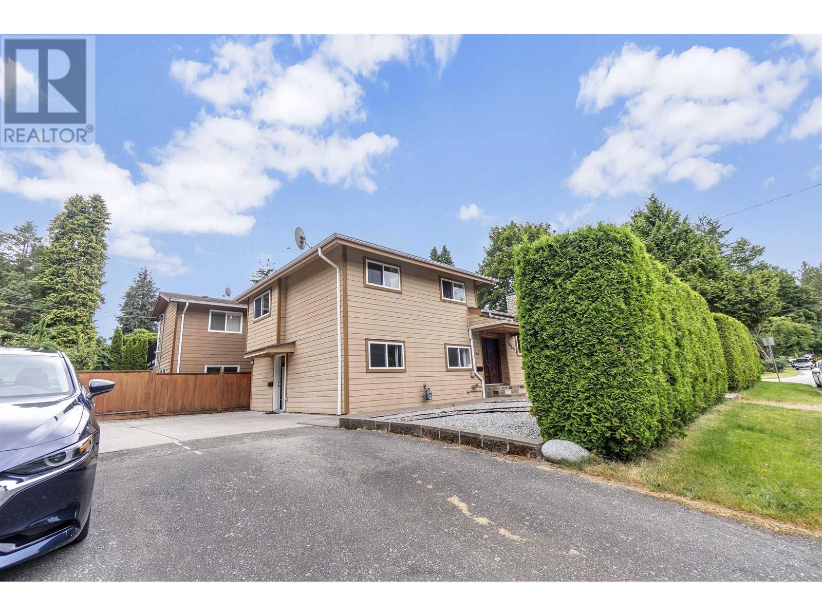 North Vancouver, BC V7P1X2,1685 HOPE ROAD