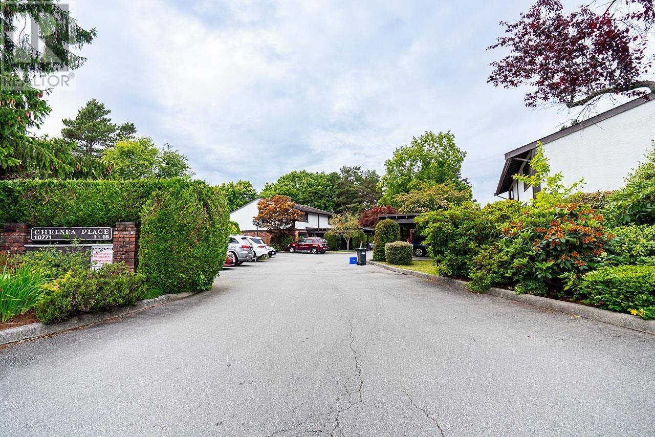 Richmond, BC V7A2W1,10771 MORTFIELD RD #15
