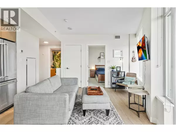 Vancouver, BC V6A0G1,161 East 1ST AVE #803