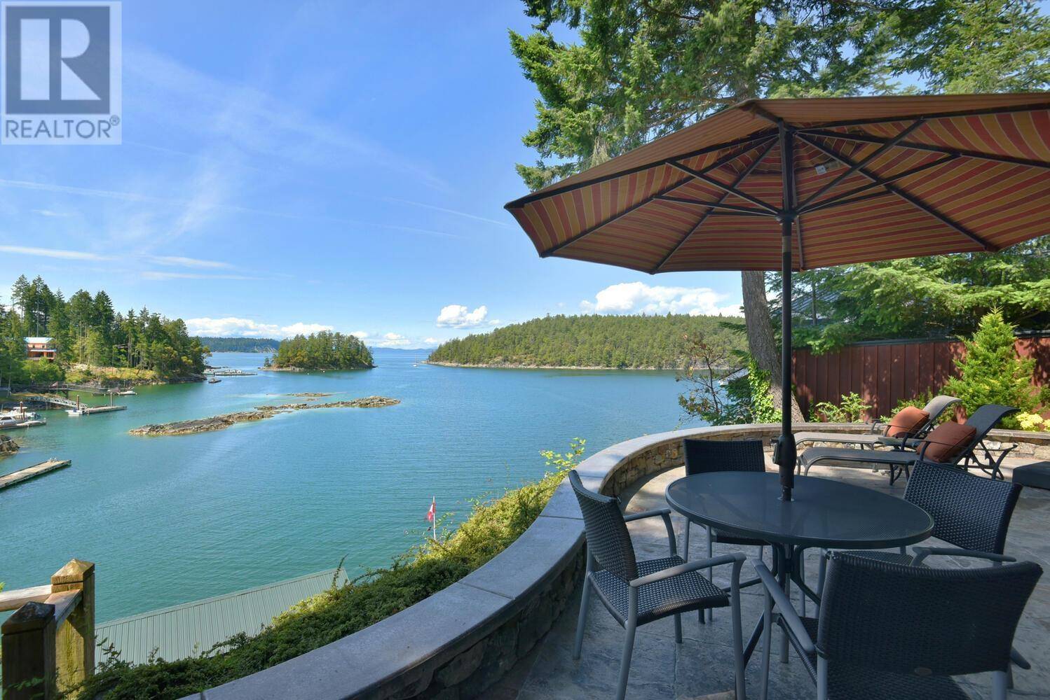 Halfmoon Bay, BC V7Z1B6,5386 SANS SOUCI ROAD