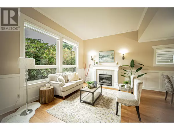 Richmond, BC V7C5T2,6828 HAMBER STREET