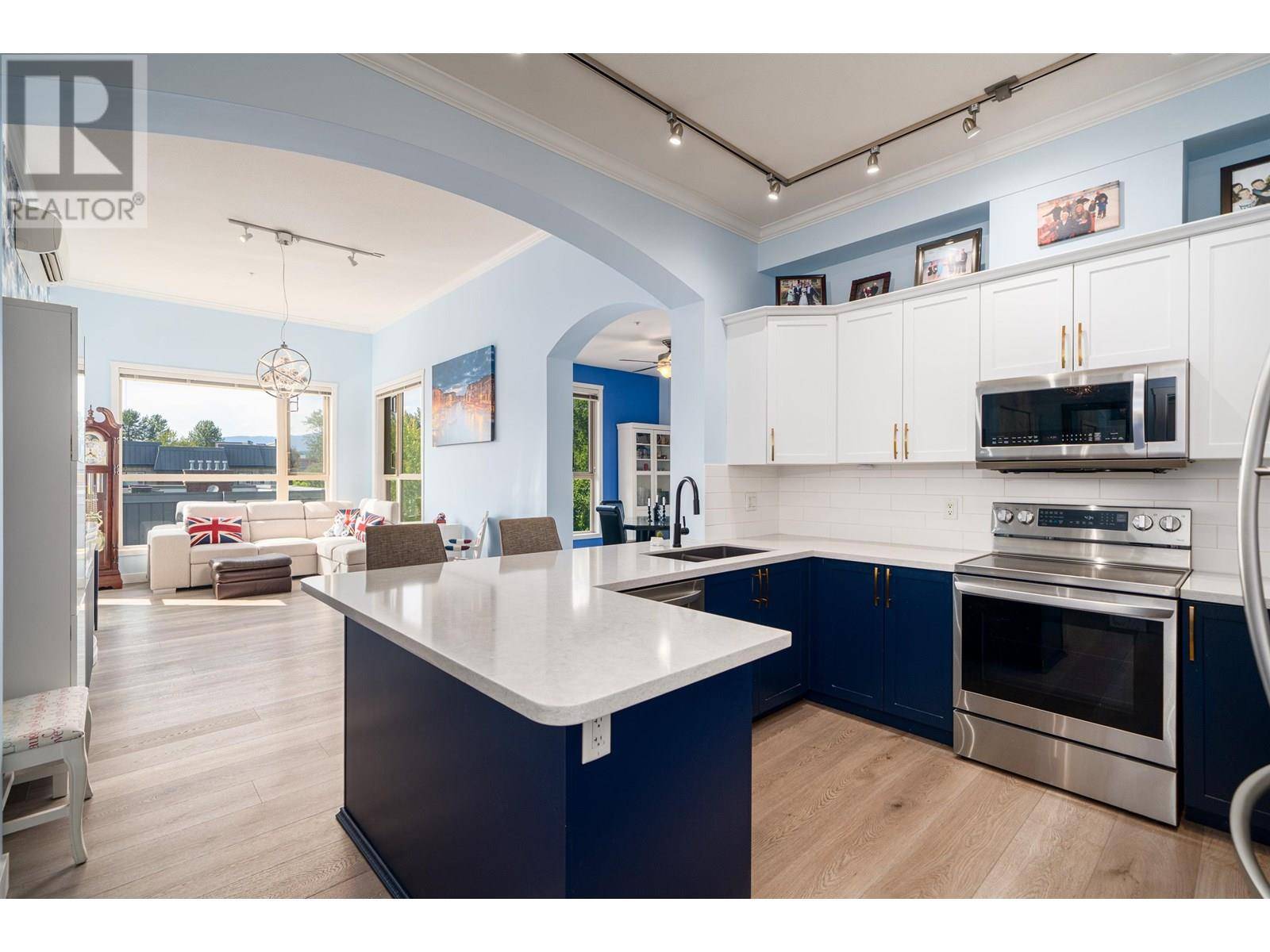 2627 SHAUGHNESSY ST #410, Port Coquitlam, BC V3C0E1