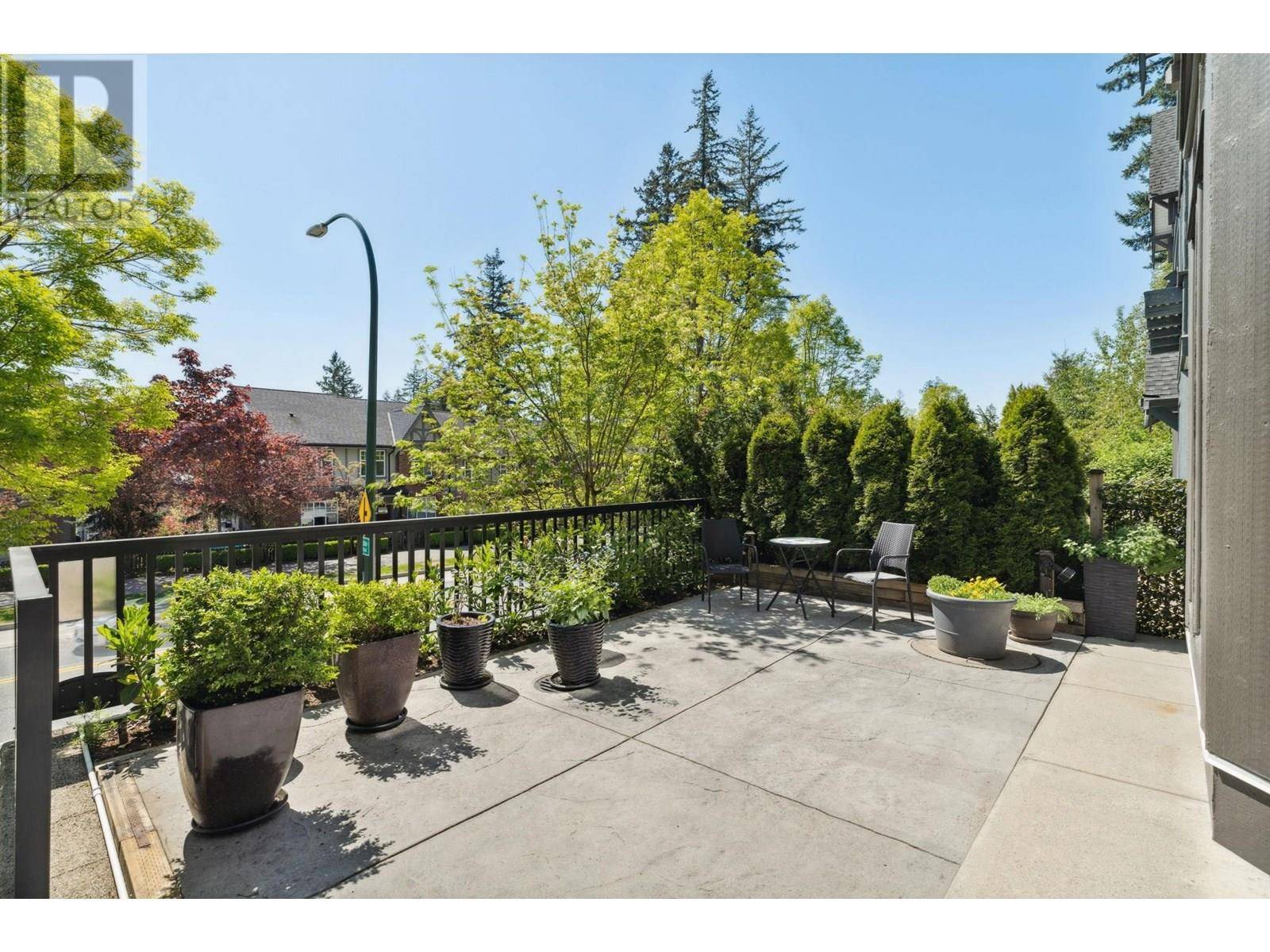 Coquitlam, BC V3E0H7,3467 DAVID AVENUE