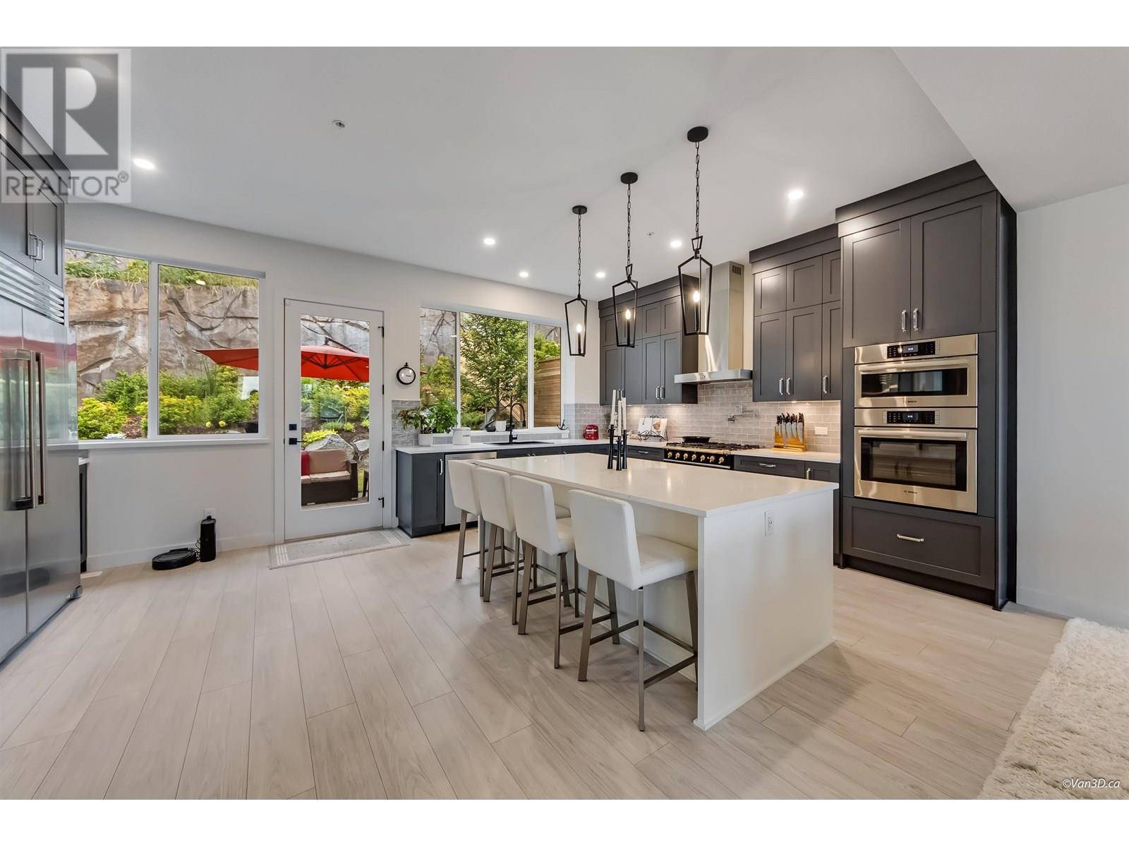 Maple Ridge, BC V4R0G9,14046 MIER DRIVE