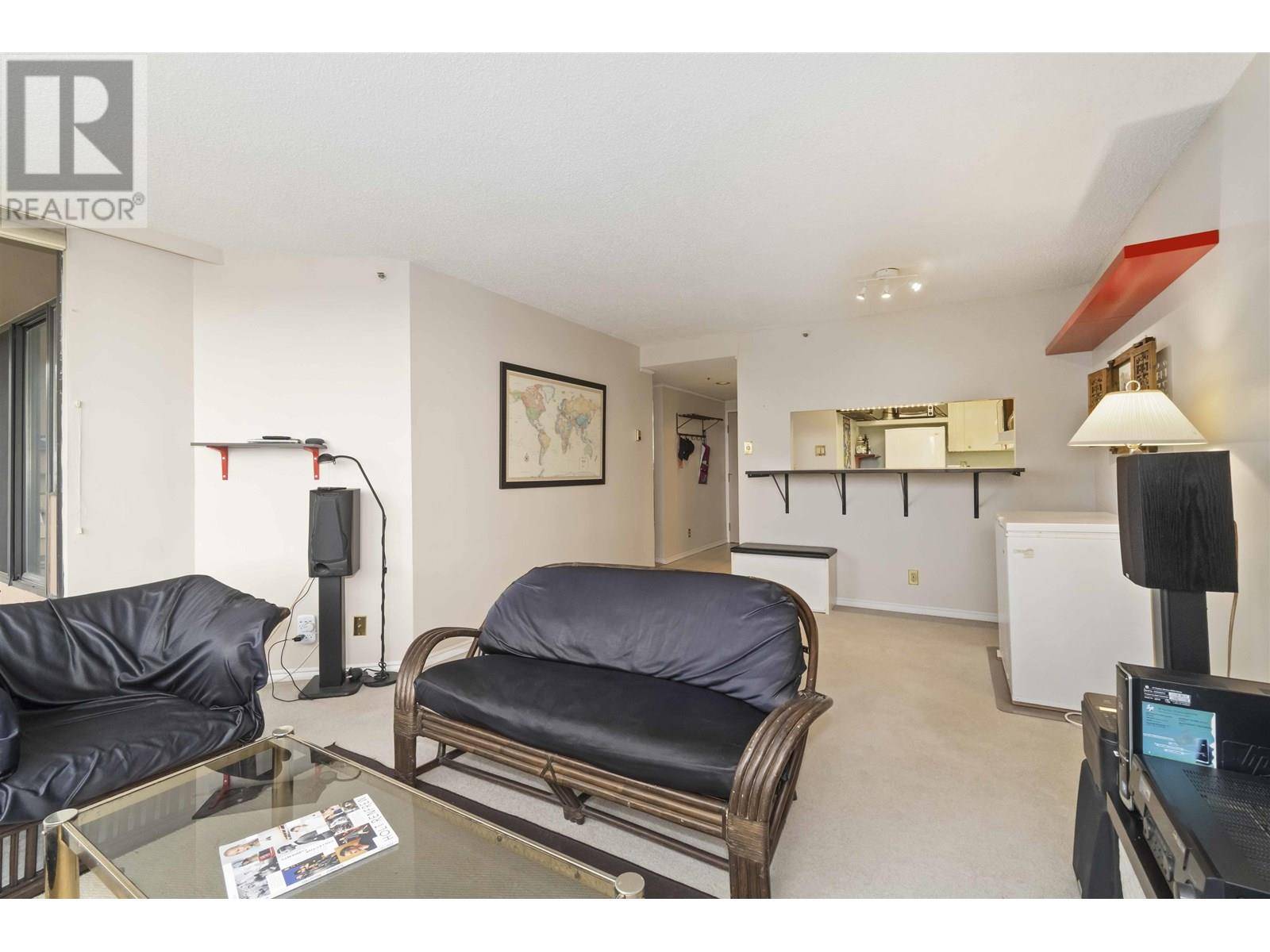 Coquitlam, BC V3K6C9,460 WESTVIEW ST #503