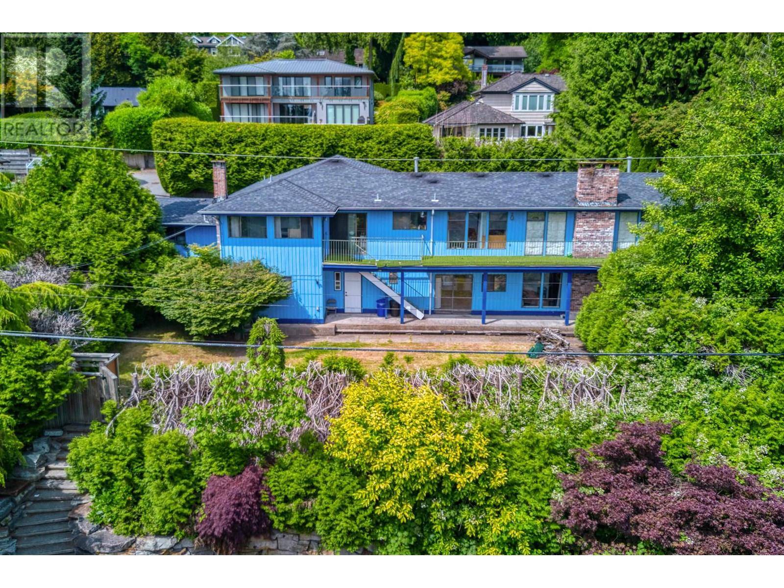 West Vancouver, BC V7T2H6,1337 OTTAWA AVENUE
