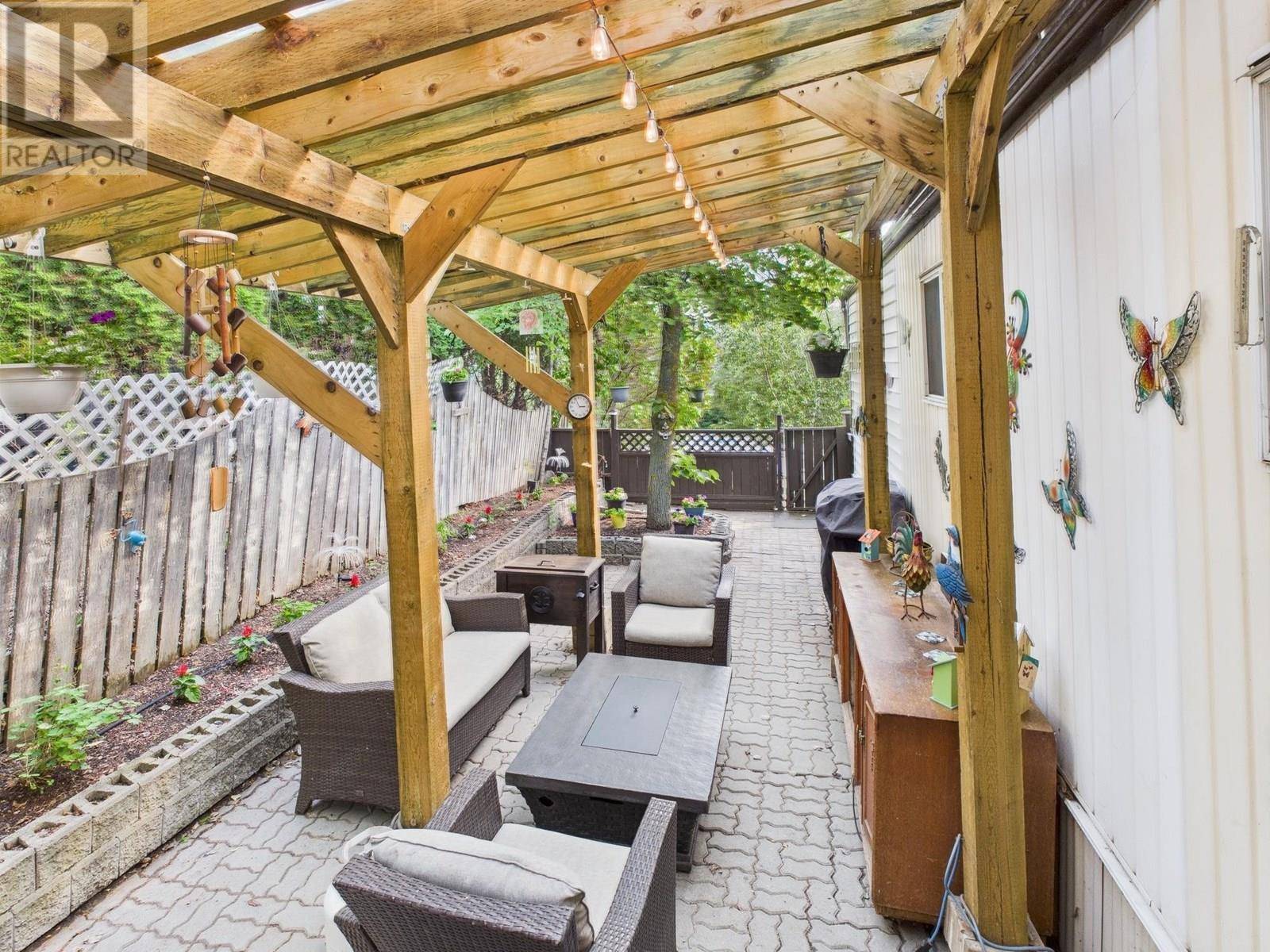 Williams Lake, BC V2G3V9,1190 N THIRD AVENUE