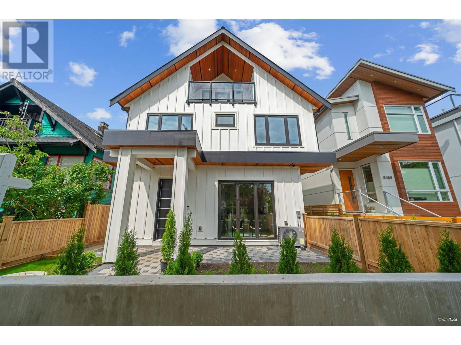 4463 WALDEN ST #1, Vancouver, BC V5V3S4