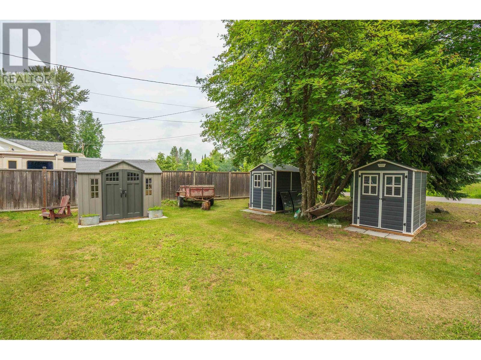 Prince George, BC V2K2H4,7603 S KELLY ROAD