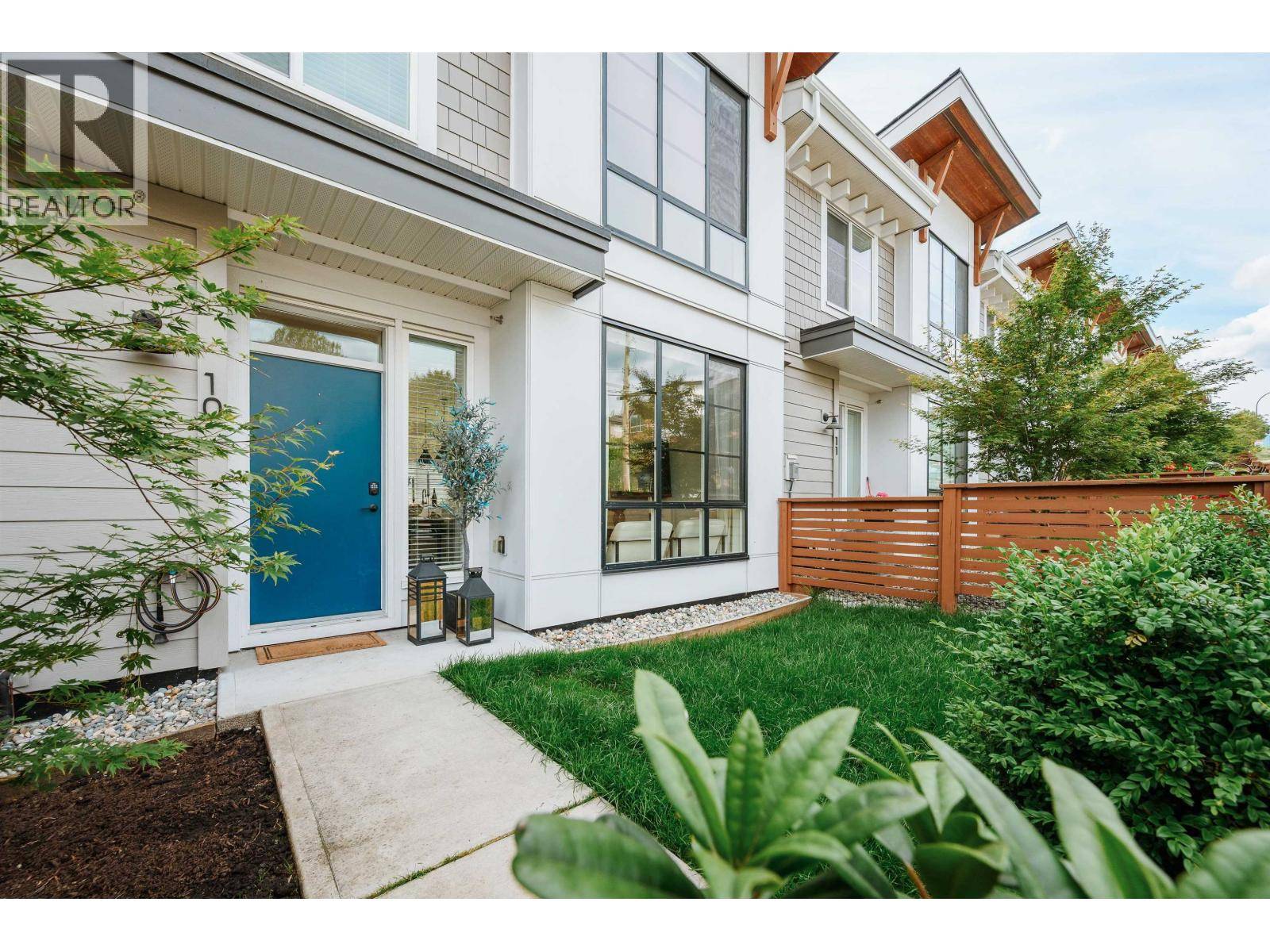 23183 136 AVE #10, Maple Ridge, BC V4R0H9