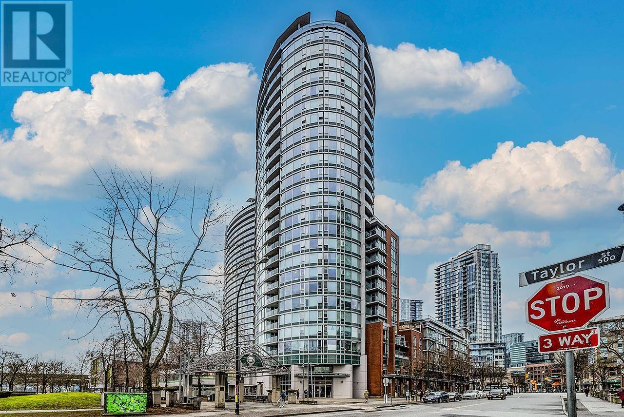 58 KEEFER PL #907, Vancouver, BC V6B0B8