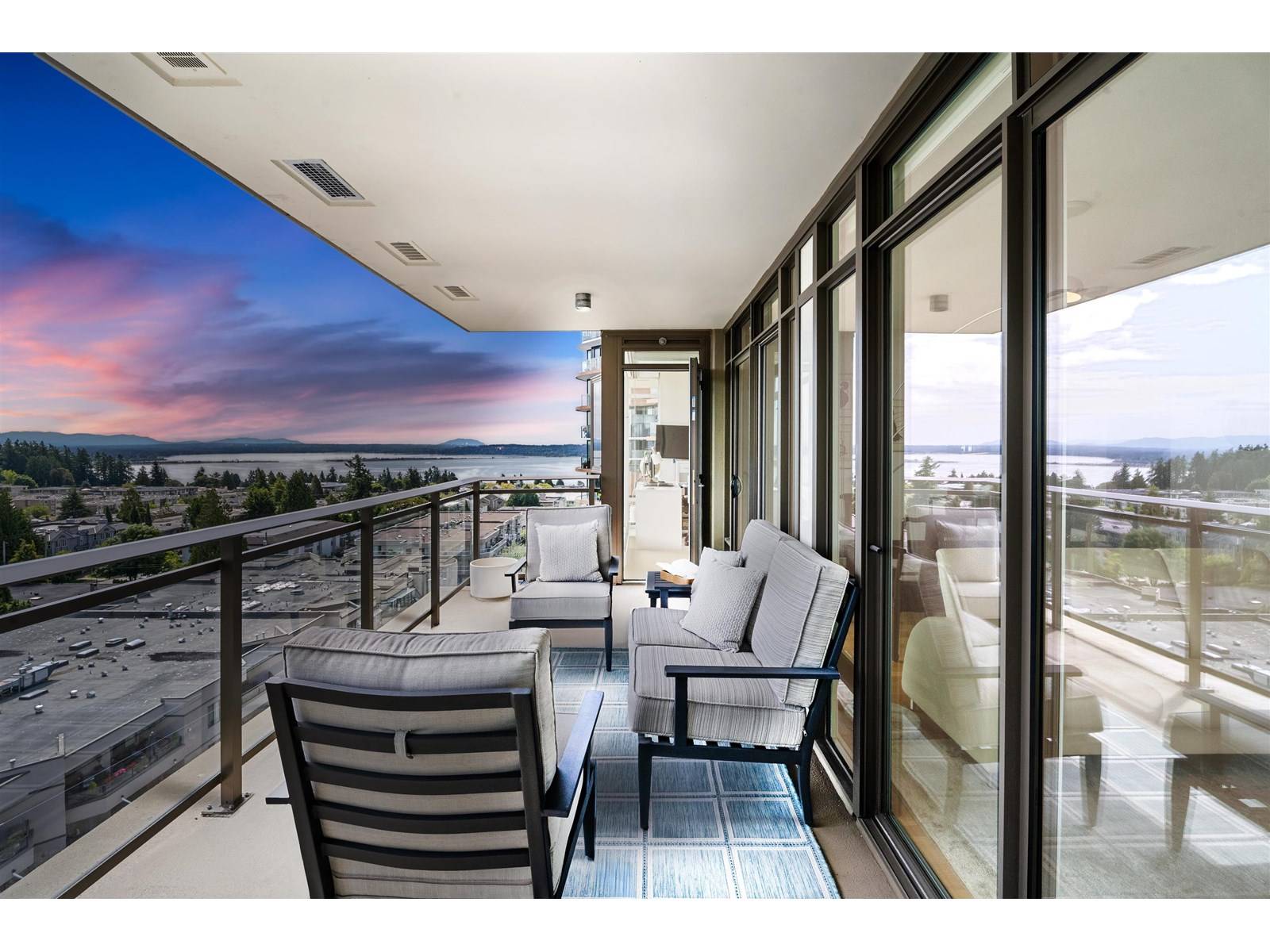 White Rock, BC V4B0A9,1455 GEORGE #1105
