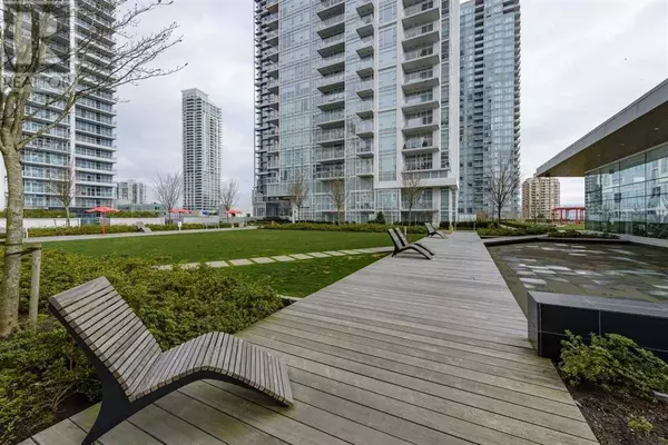 Burnaby, BC V5H0H4,6098 STATION STREET