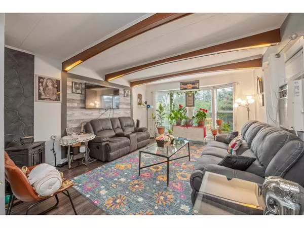 Langley, BC V4W2S9,27111 0 #13