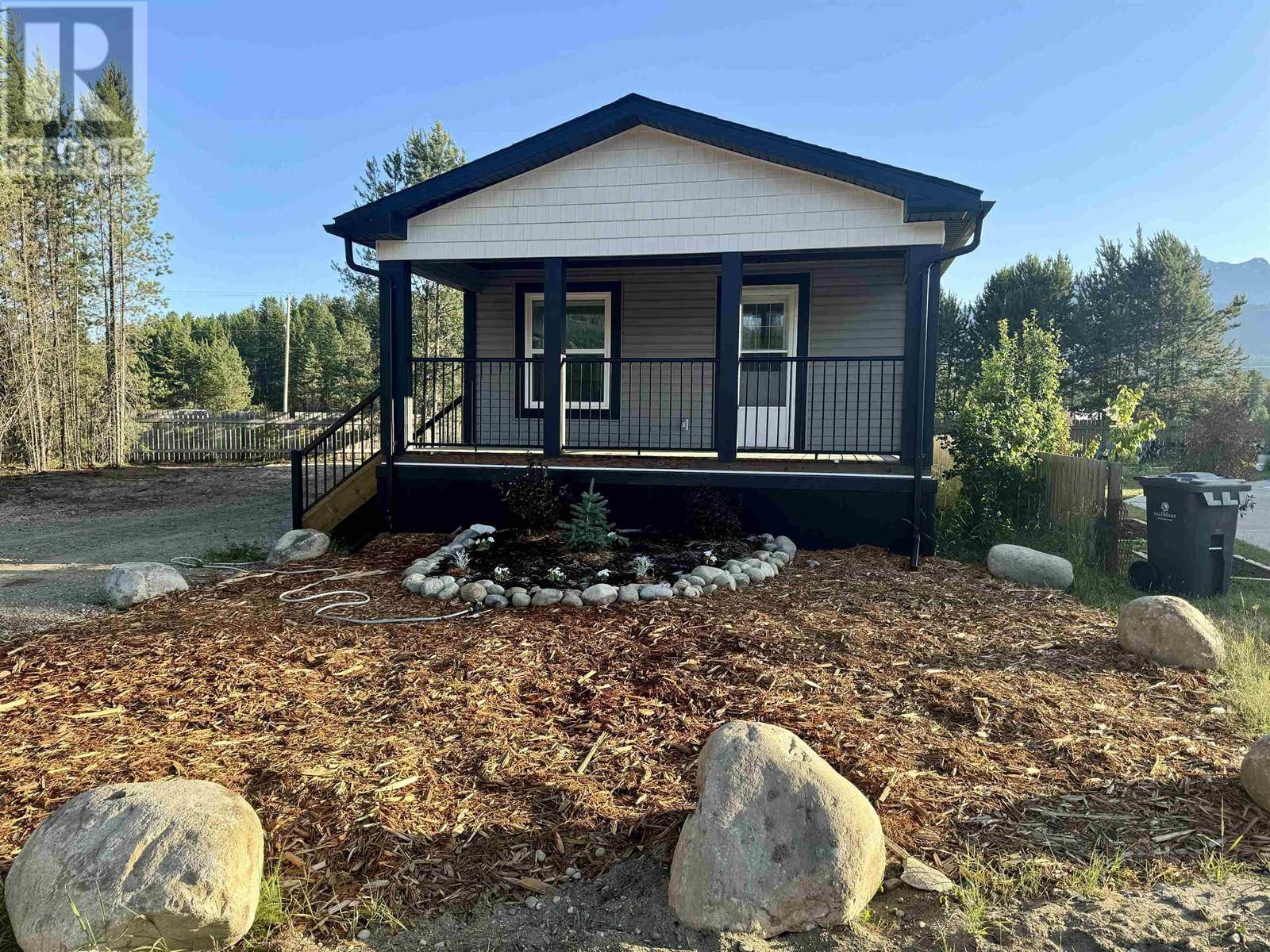 Valemount, BC V0E2Z0,1471 8TH PLACE
