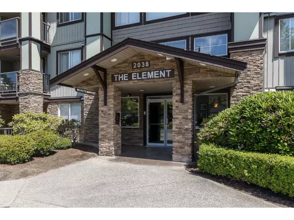 Abbotsford, BC V2S3H6,2038 SANDALWOOD CRES #104