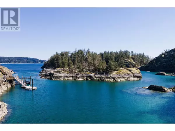5063 SHERMAN LANE, Halfmoon Bay, BC V7Z1G6